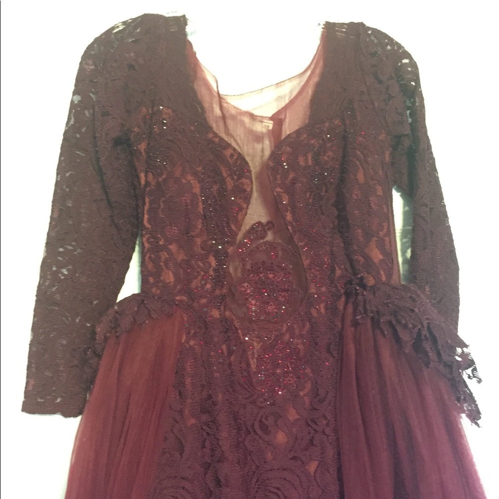 Prom Dress - Picture 2 of 6